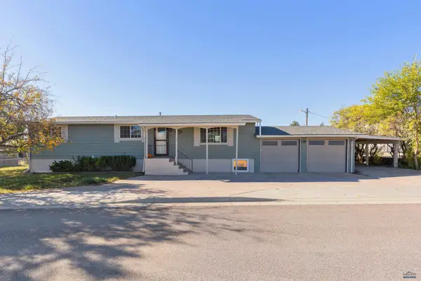 1875 Degeest, Rapid City, SD 57703