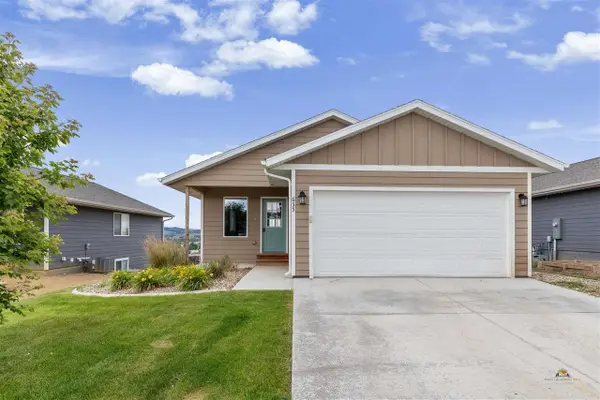 635 Diamond Ridge Boulevard, Rapid City, SD 57703