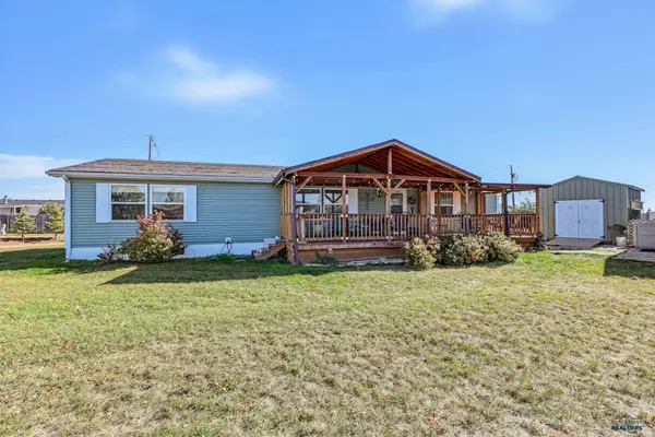 14782 Shetland Ln, Rapid City, SD 57703