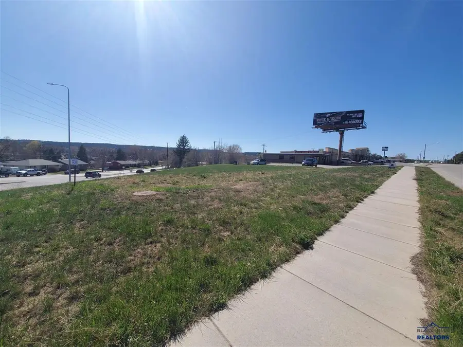 3637 Sturgis Rd, Rapid City, SD 57702 - #2