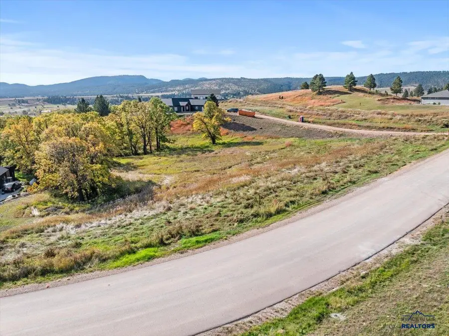 3630 Twisted Oak Rd, Sturgis, SD 57785 - #2
