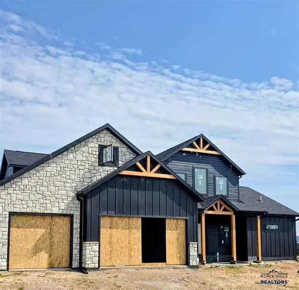 7738 Brooks Loop, Spearfish, SD 57783