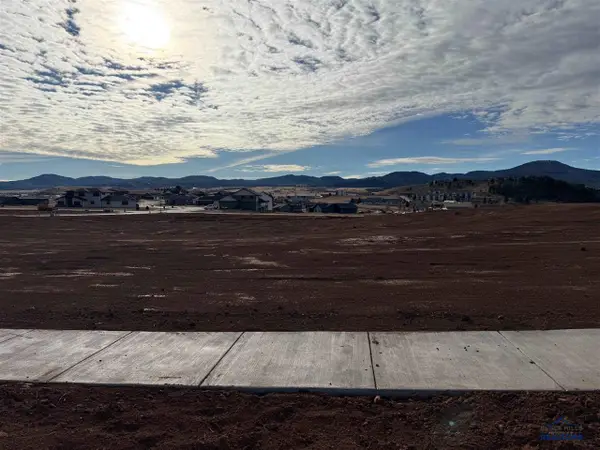 2577 Sweetclover Ct, Spearfish, SD 57783-0000