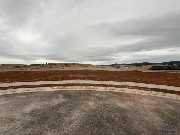 2905 Sweetclover Ct, Spearfish, SD 57783-0000