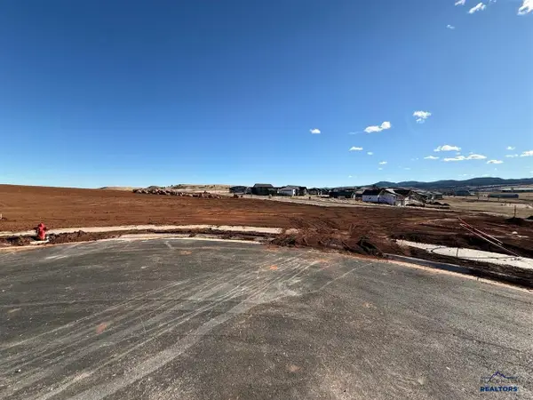 2643 Sweetclover Ct, Spearfish, SD 57783-0000