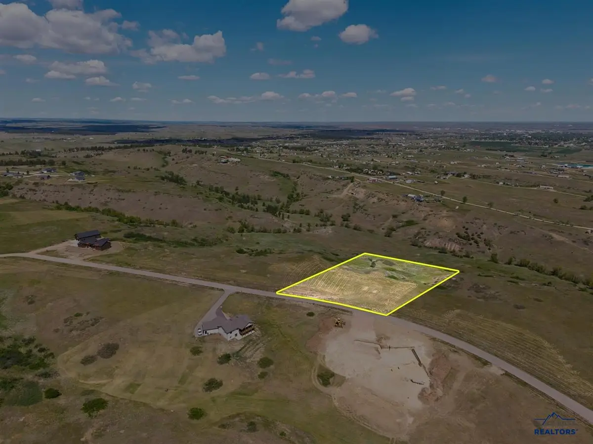 Lot 8, BLK 8 Double Tree Circle, Belle Fourche, SD 57717 - #1