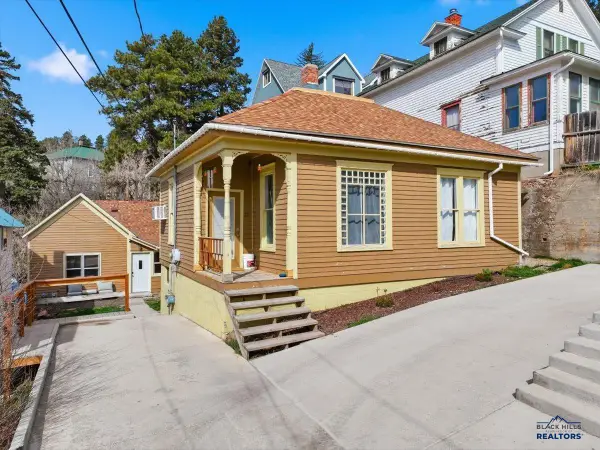 15 & 17 Blue Street, Lead, SD 57754