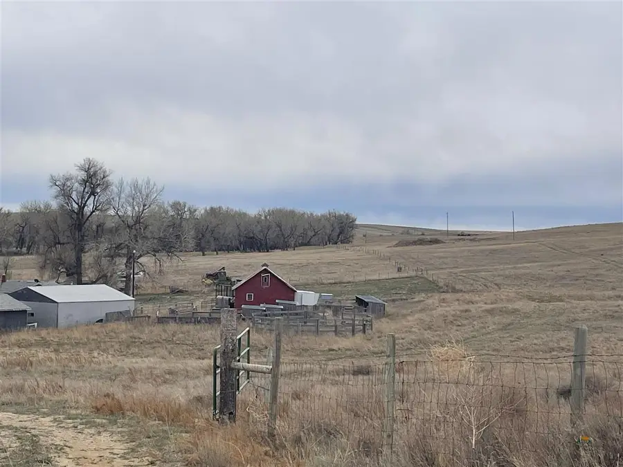 14227 Smithwick Rd, Northeast Fall River, SD 57782 - #2