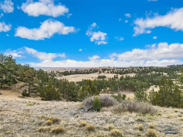 Lot 25 Lake Hills Rd, Hot Springs, SD 57747