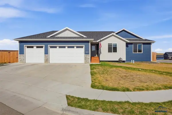 1013 Shape Court, Rapid City, SD 57703