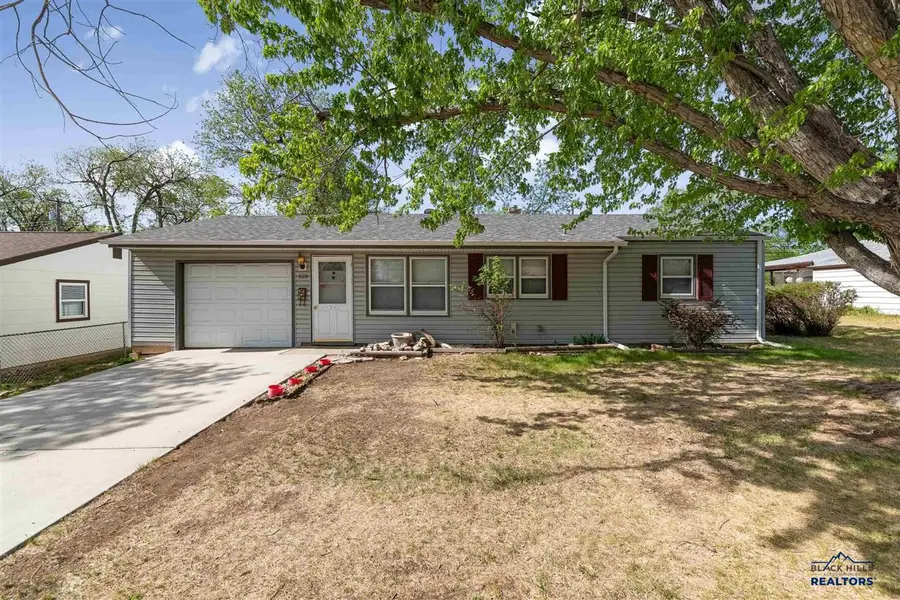 429 E Idaho, Rapid City, SD 57701 - #2