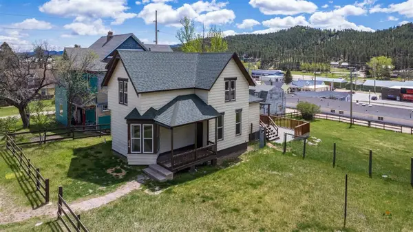 214 Crook Street, Custer, SD 57730