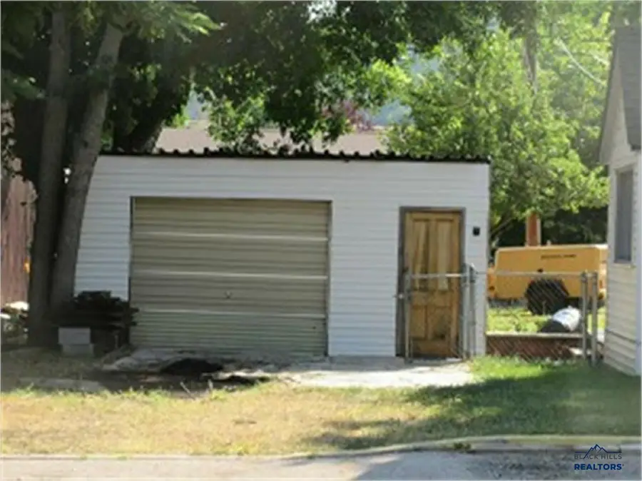 1828 Junction Avenue, Sturgis, SD 57785 - #3