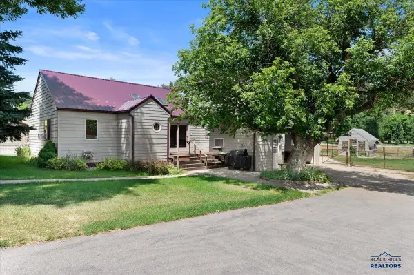 729 Lazelle, Sturgis, SD 57785-0000