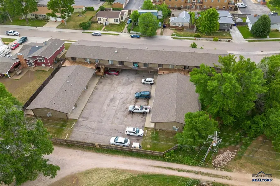 3313 Leland Ln, Rapid City, SD 57702 - #2
