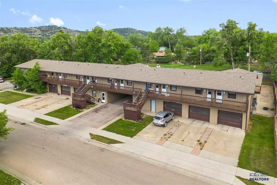 3313 Leland Ln, Rapid City, SD 57702 - #3