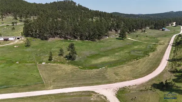 Lot 8 Red Star Drive, Custer, SD 57730-0000