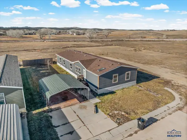 300 E Main, Hermosa, SD 57744