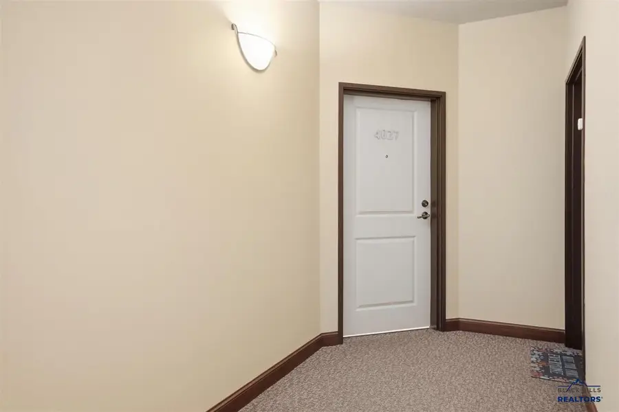 4027 Fairway Hills, Rapid City, SD 57702 - #2