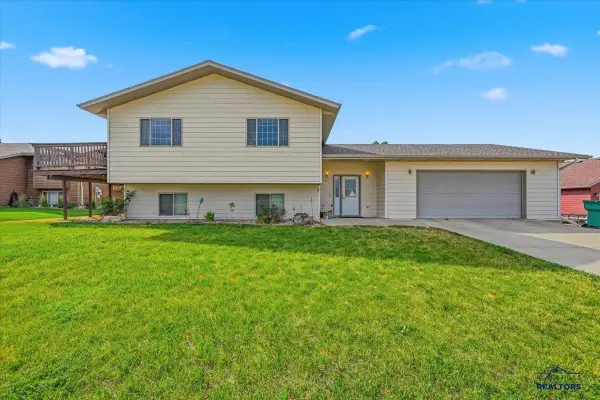 1501 Otter Road, Sturgis, SD 57785
