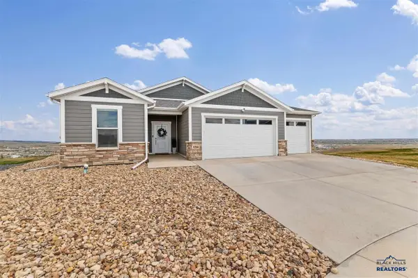 654 Aaron Ct, Rapid City, SD 57703