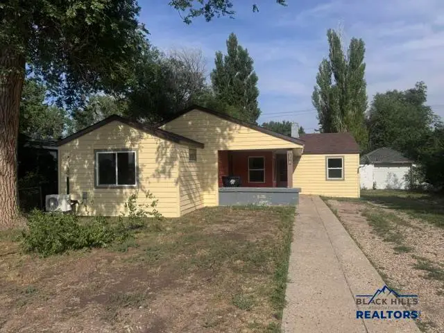 318 Dartmouth Avenue, Newell, SD 57760 - #1