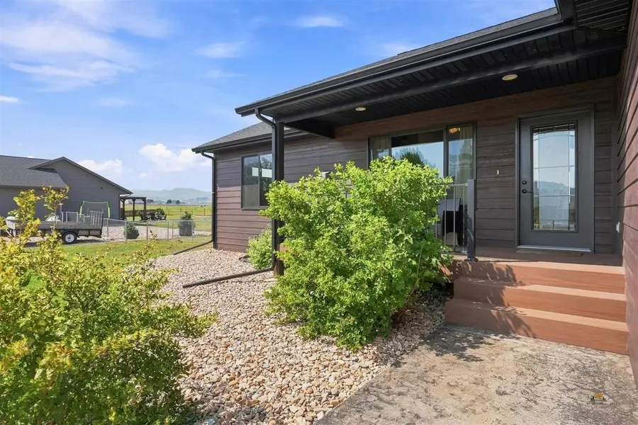 1011 Mac Ln, Spearfish, SD 57783-0000 - #2