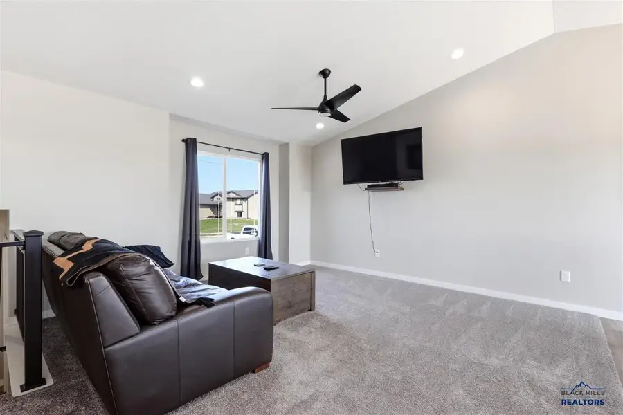 3689 Blackpowder Rd, Rapid City, SD 57703-8554 - #2