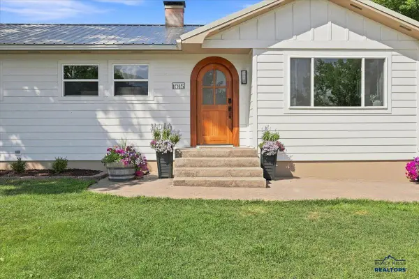 1015 E Warren, Sundance, WY 82729