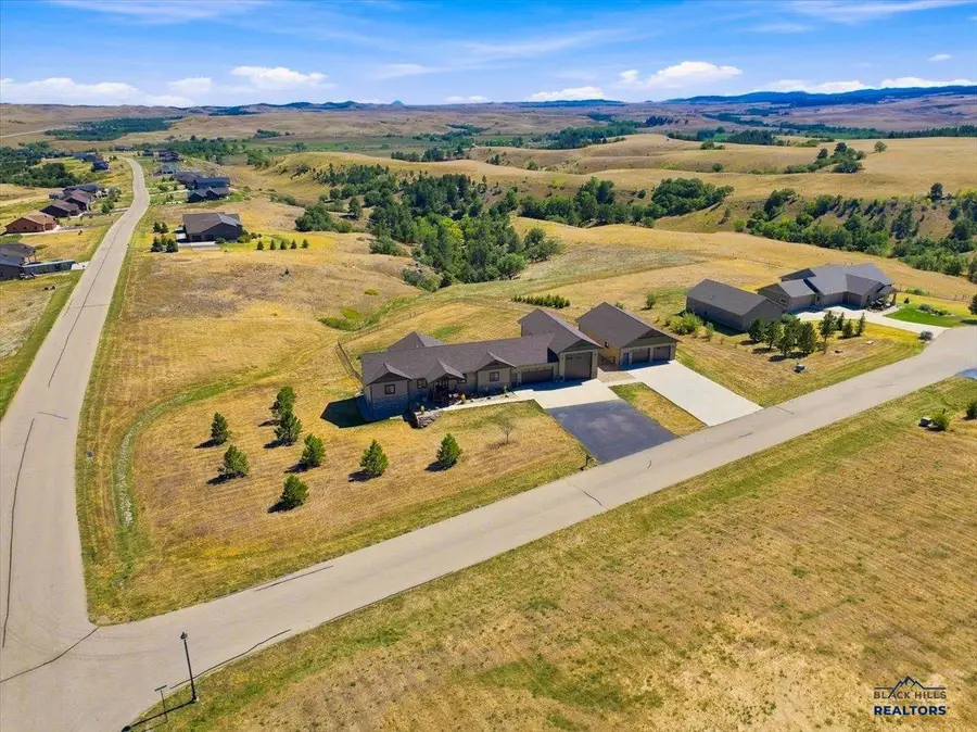 19242 Iron Horse Ct, Belle Fourche, SD 57717 - #2