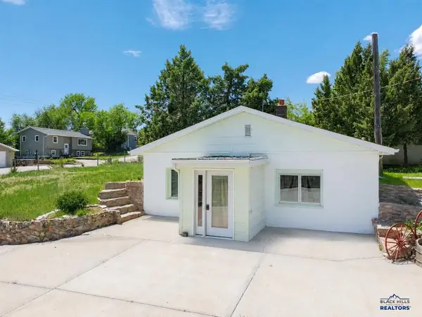 1020 Evanston Avenue, Hot Springs, SD 57747