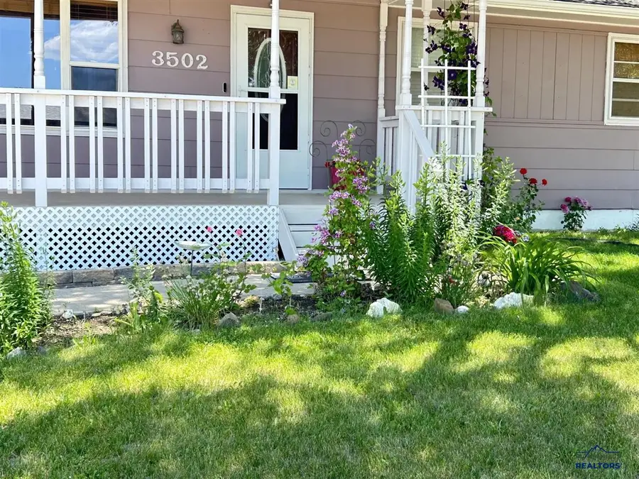 3502 Ivy Ave, Rapid City, SD 57701 - #2