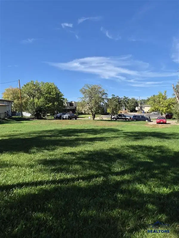 621 St Francis, Rapid City, SD 57701