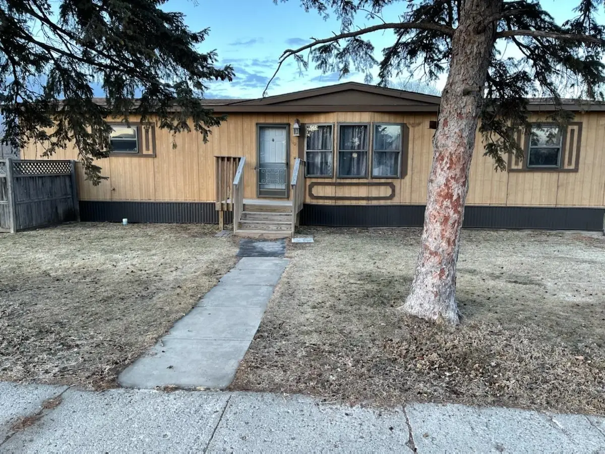 110 Washington St, Scotland, SD 57059 - Image #1