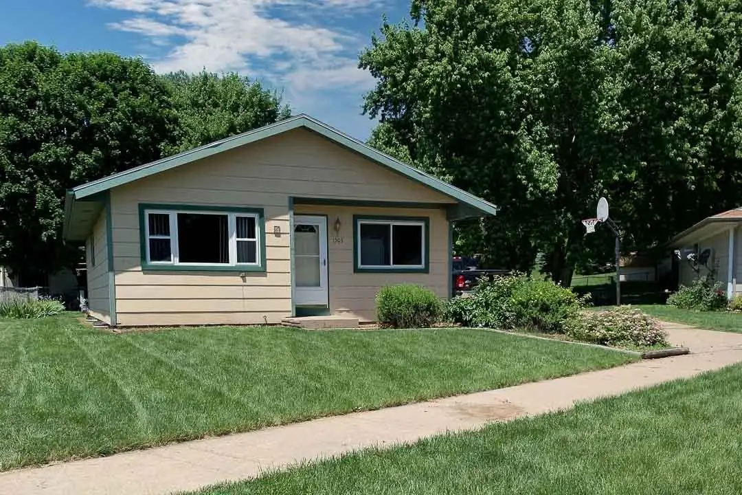 Address Withheld By Seller, Yankton, SD 57078 - #1