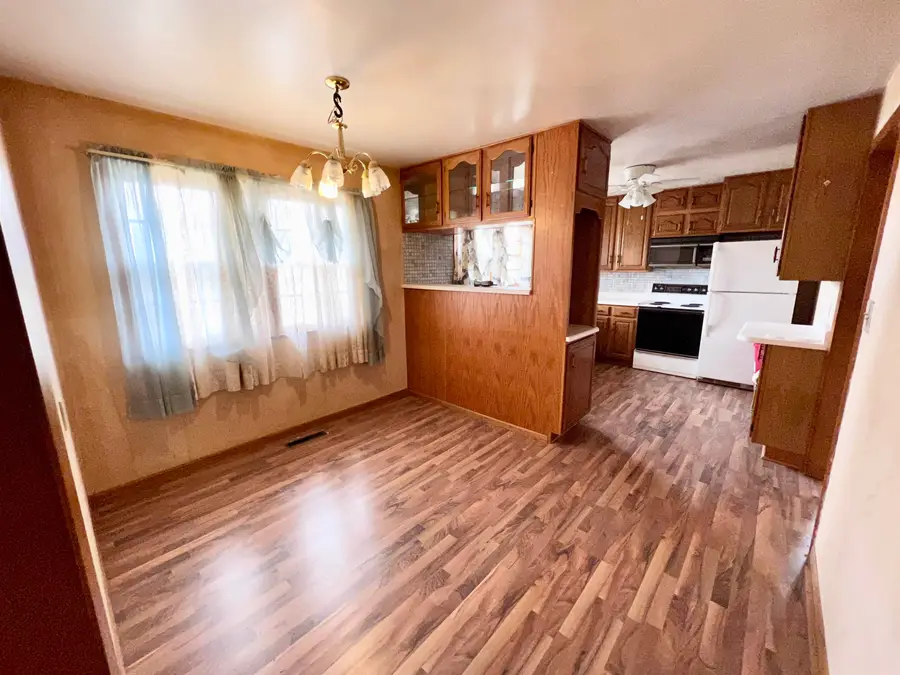 1515 Cedar St., Yankton, SD 57078 - Image #3