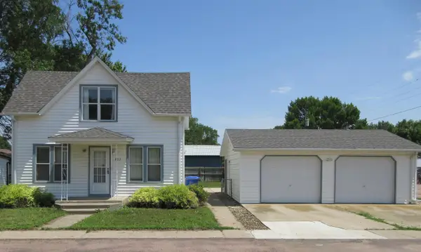 403 Washington St, Gayville, SD 57031