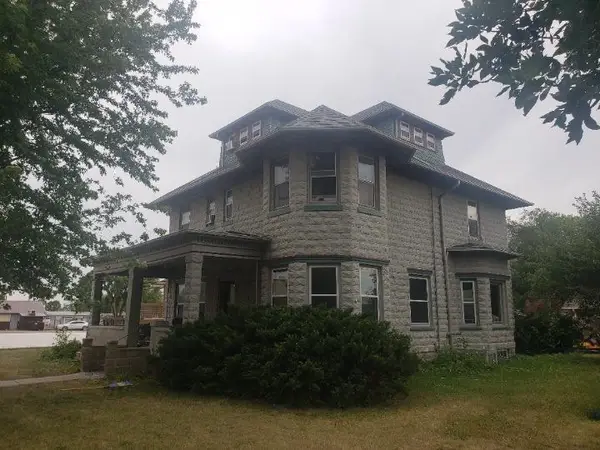 710 W 4th, Scotland, SD 57059