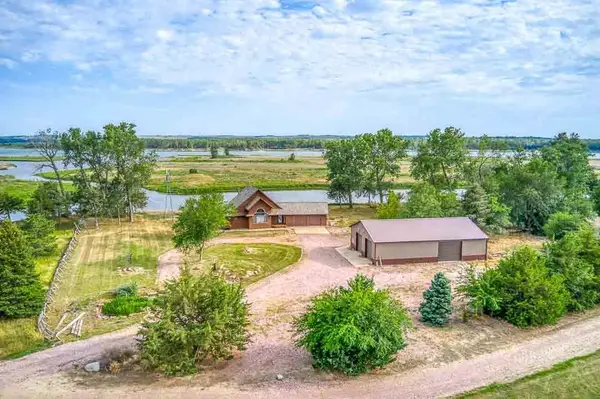 31147 445 Ave., Yankton, SD 57078