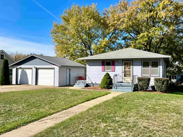 2107 Douglas Ave., Yankton, SD 57078