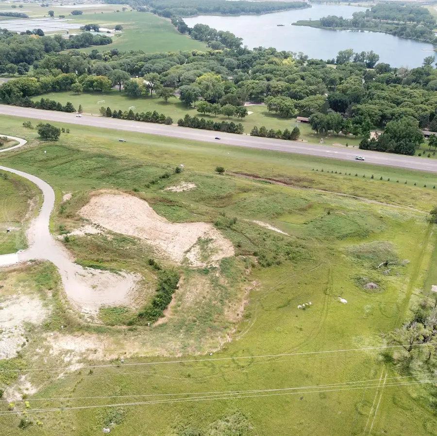 Address Withheld By Seller, Yankton, SD 57078 - Image #3