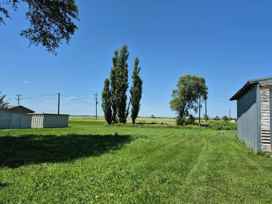 Address Withheld By Seller, Utica, SD 57067 - Image #3