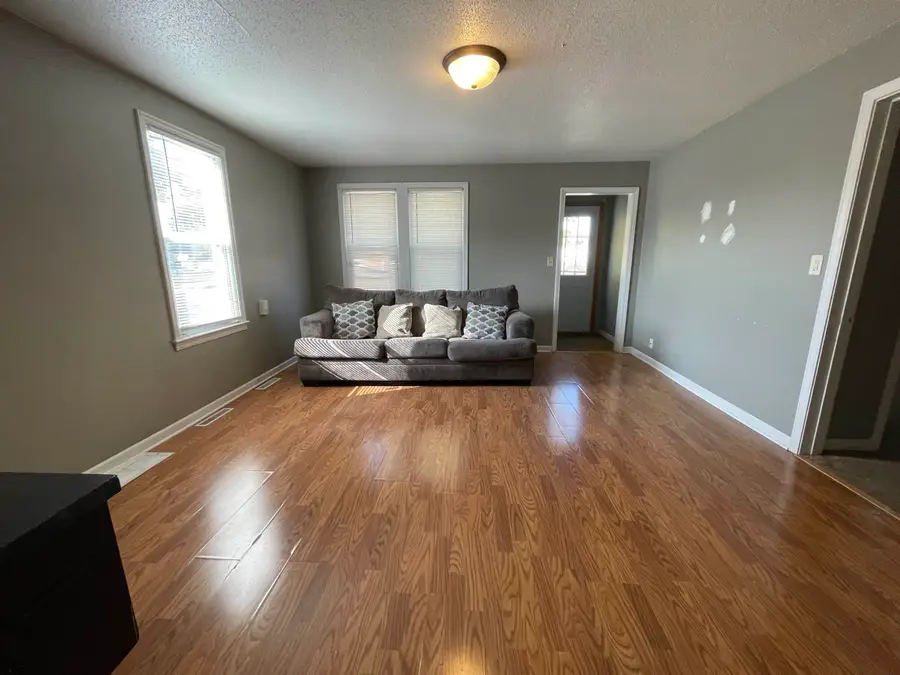 Address Withheld By Seller, Yankton, SD 57078 - Image #3