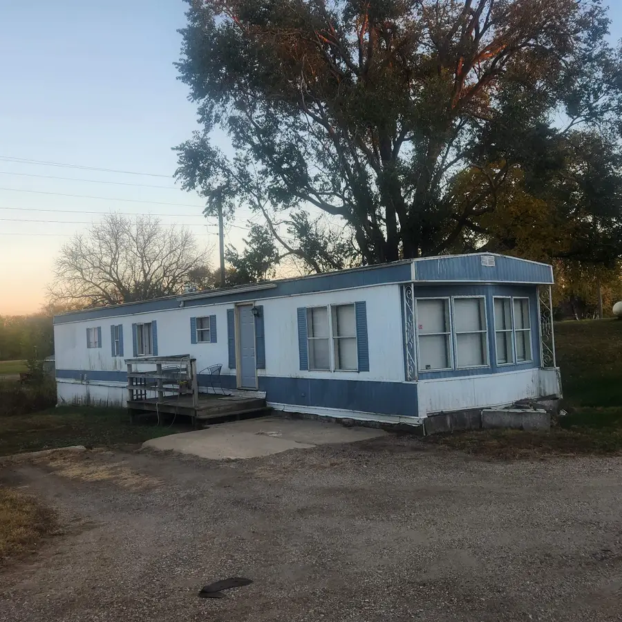 302 Main St, Volin, SD 57072 - Image #3