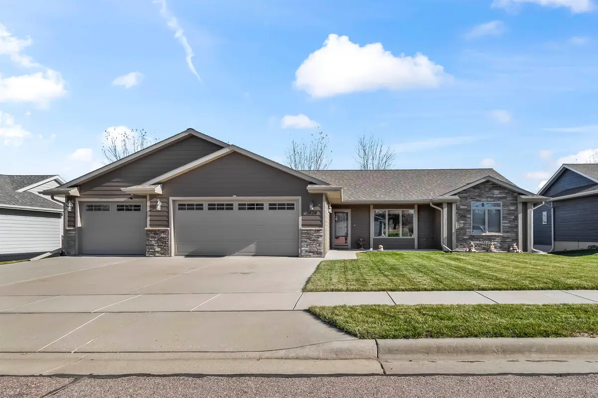 Address Withheld By Seller, Yankton, SD 57078 - Image #1