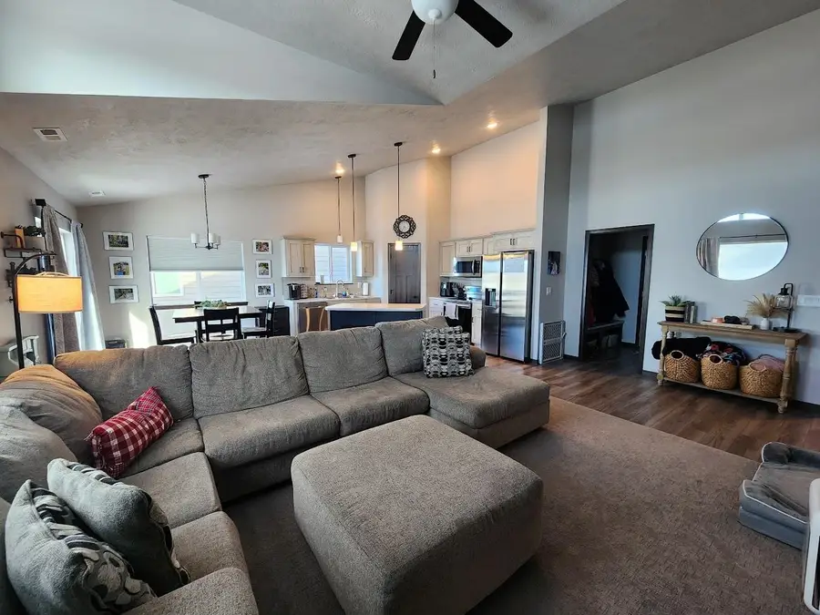 Address Withheld By Seller, Yankton, SD 57078 - Image #3