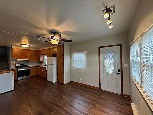 Address Withheld By Seller, Springfield, SD 57062 - Image #2