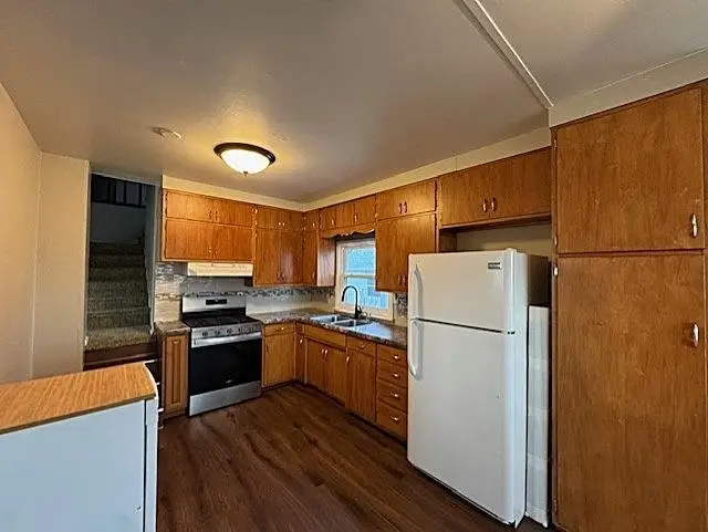 Address Withheld By Seller, Springfield, SD 57062 - Image #3