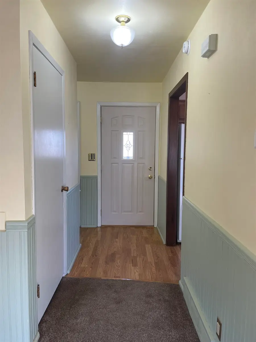 1403 Oakwood Dr. #1, Yankton, SD 57078 - #2