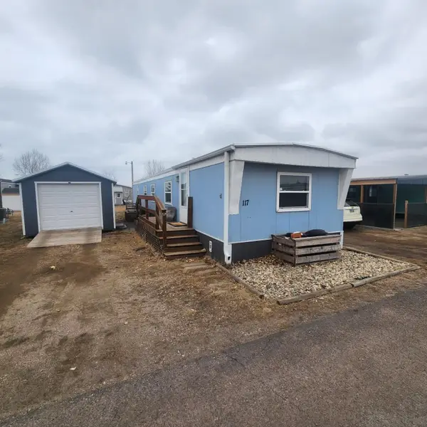 117 Sid St, Yankton, SD 57078